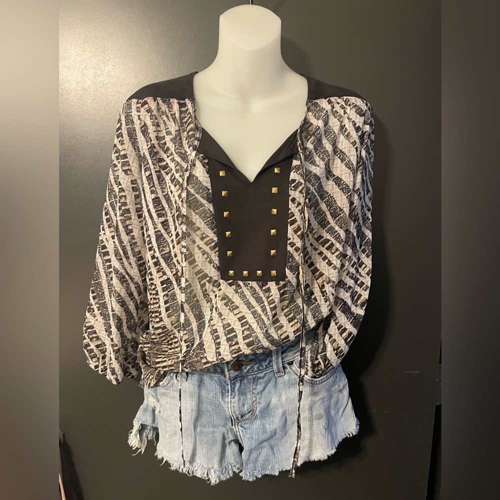 French Blue Chic Zebra print  Women's Blouse with Stud Accents size Medium